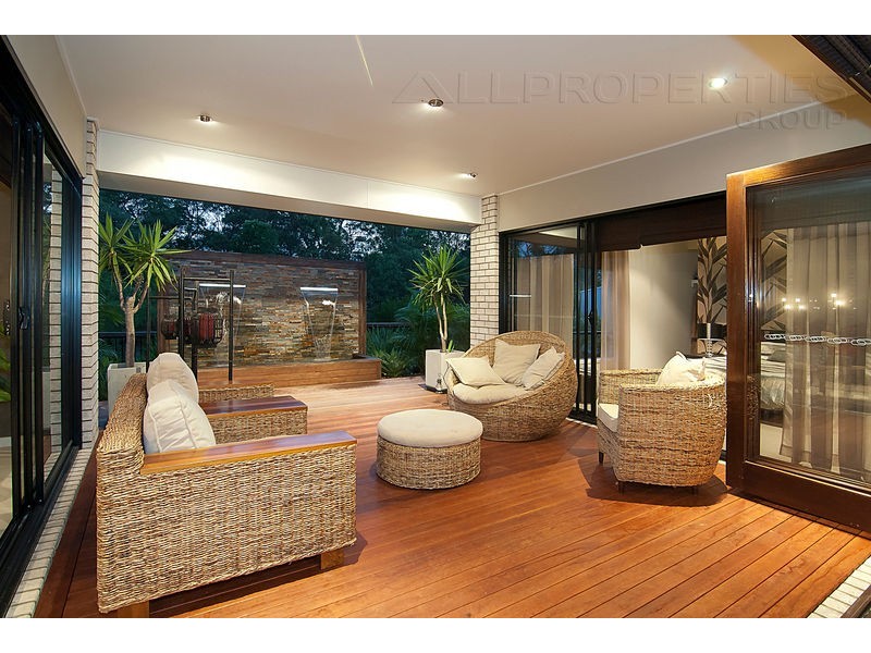 27 Acacia Street, Heathwood QLD 4110