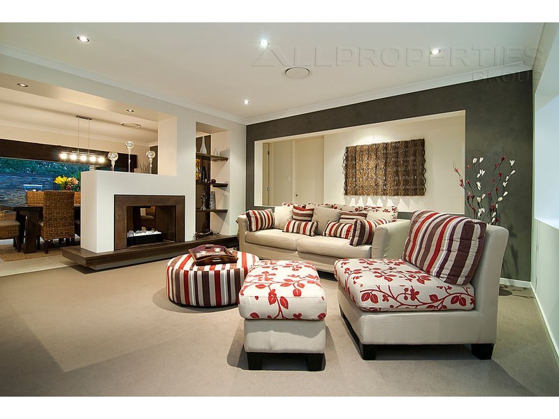 27 Acacia Street, Heathwood QLD 4110