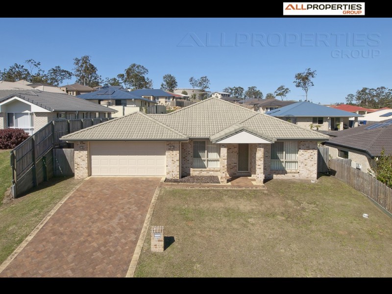 12 McCubbin Court, Goodna QLD 4300