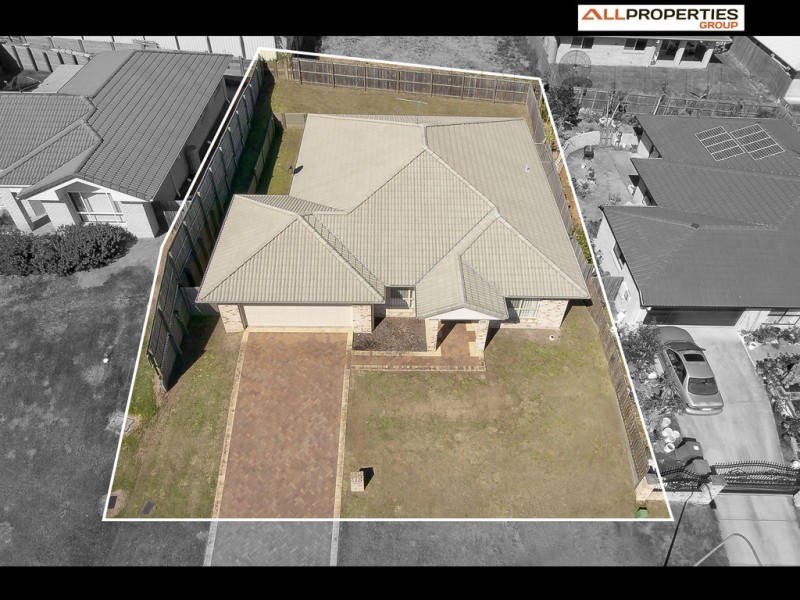 12 McCubbin Court, Goodna QLD 4300