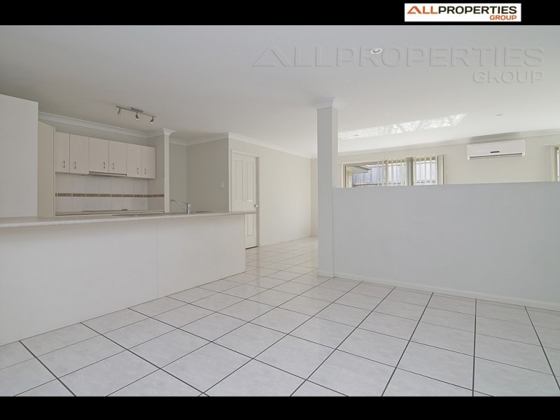 12 McCubbin Court, Goodna QLD 4300
