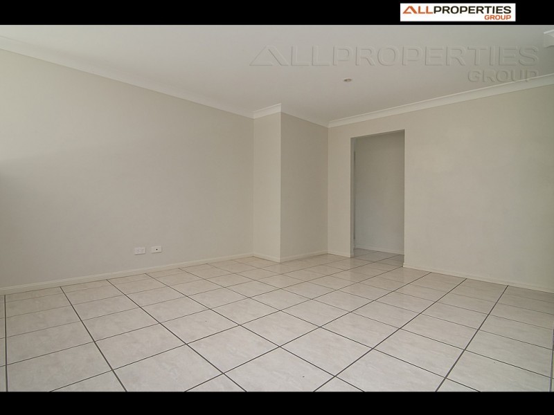 12 McCubbin Court, Goodna QLD 4300