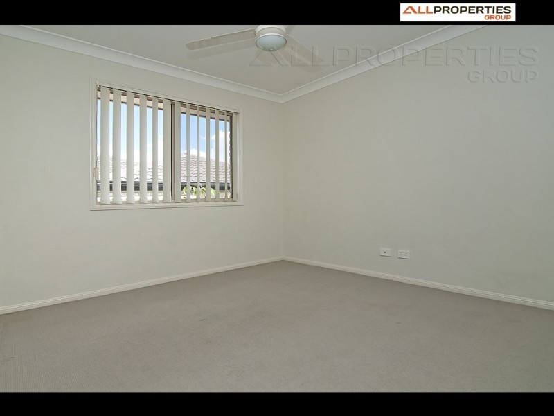 12 McCubbin Court, Goodna QLD 4300