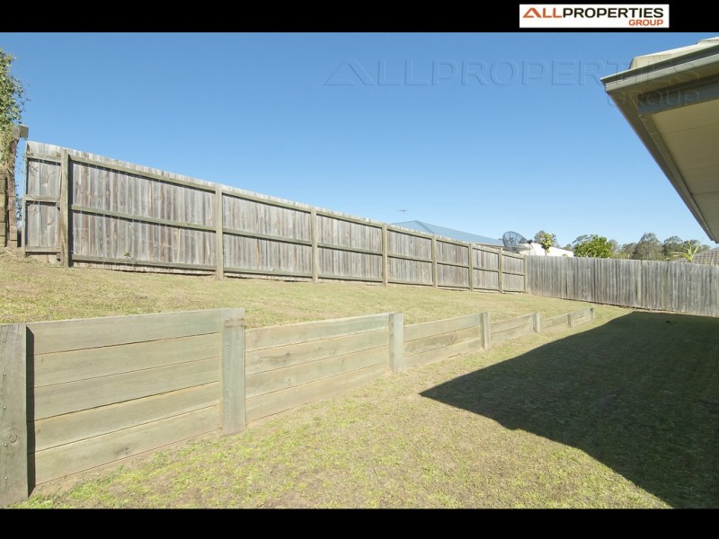 12 McCubbin Court, Goodna QLD 4300