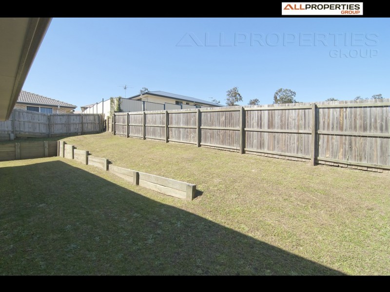 12 McCubbin Court, Goodna QLD 4300