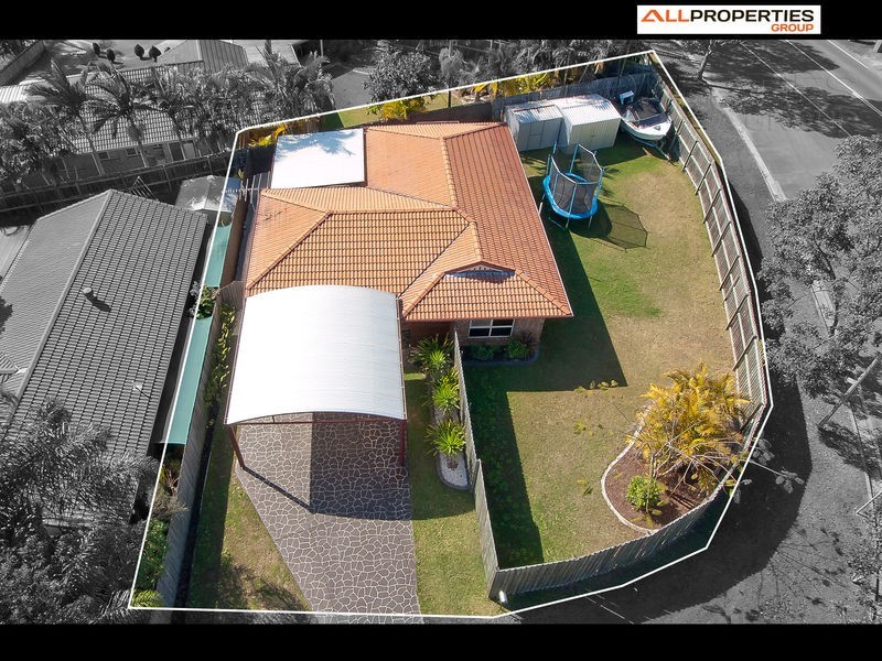 1 SOLANDRA CIRCUIT, Regents Park QLD 4118