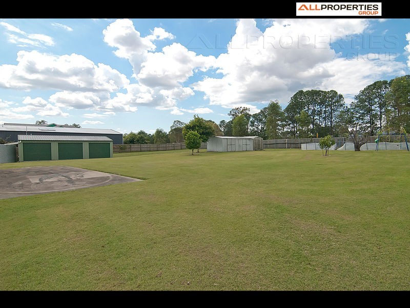 79 Dickman Rd, Forestdale QLD 4118