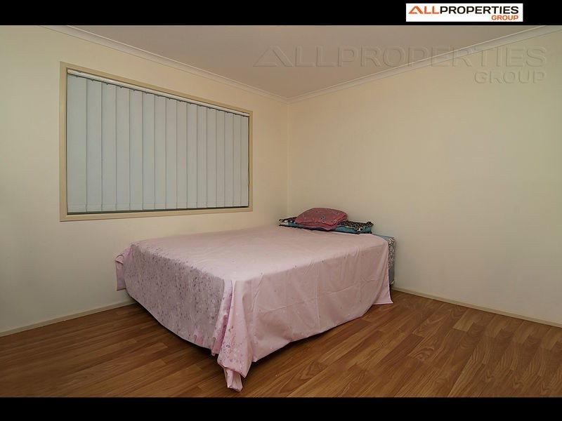 79 Dickman Rd, Forestdale QLD 4118