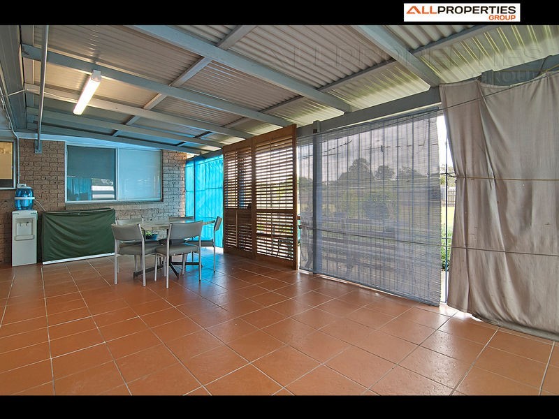 79 Dickman Rd, Forestdale QLD 4118