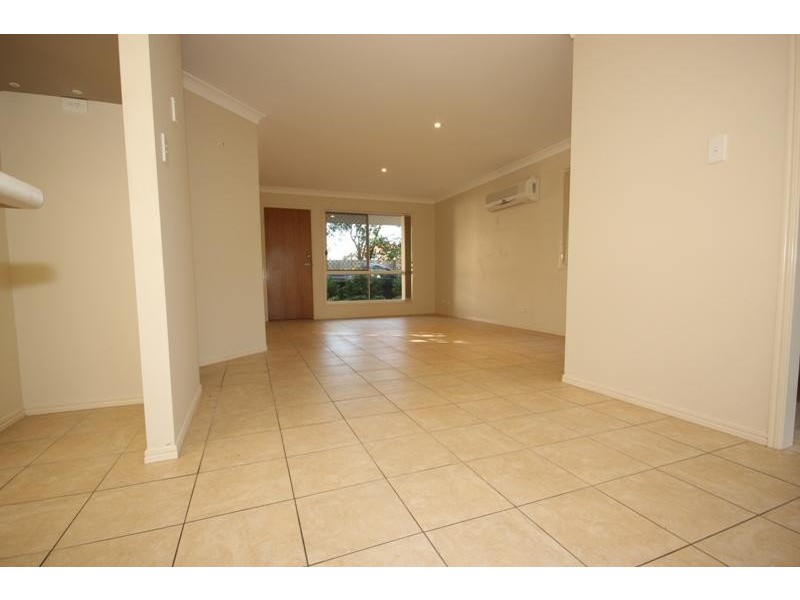 76/18 Mornington Court, Calamvale QLD 4116