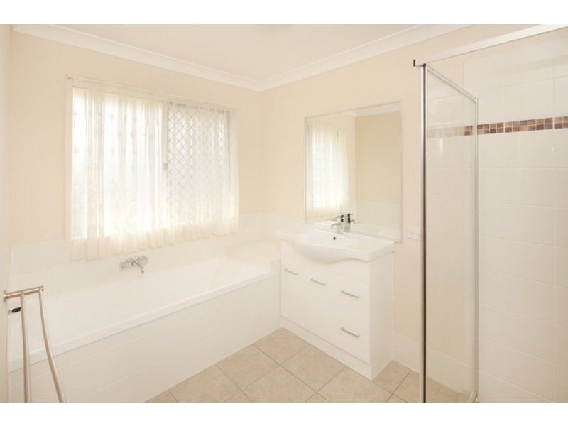 6 Bridgewater Close, Drewvale QLD 4116