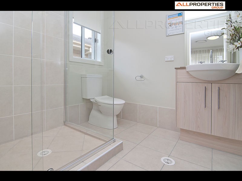 5  Wirewood Place, Heathwood QLD 4110