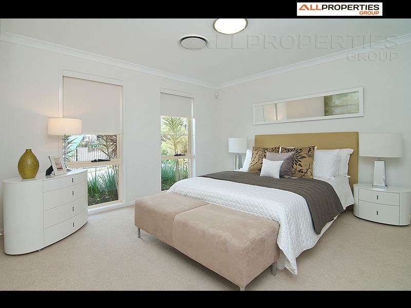 13  Wirewood Place, Heathwood QLD 4110