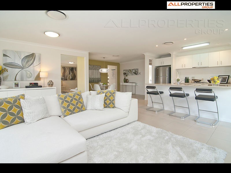 13  Wirewood Place, Heathwood QLD 4110