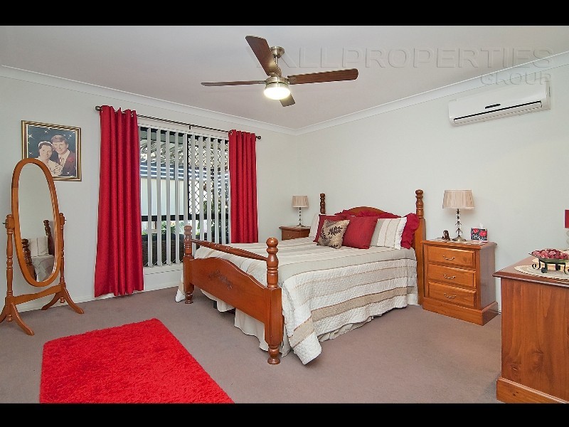 20 Skyline Circuit, Bahrs Scrub QLD 4207