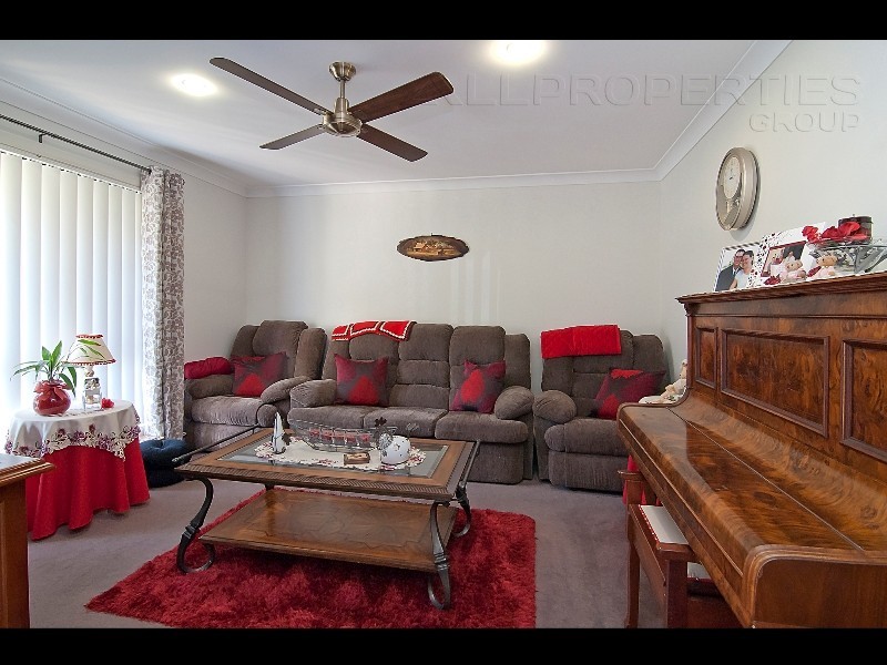 20 Skyline Circuit, Bahrs Scrub QLD 4207