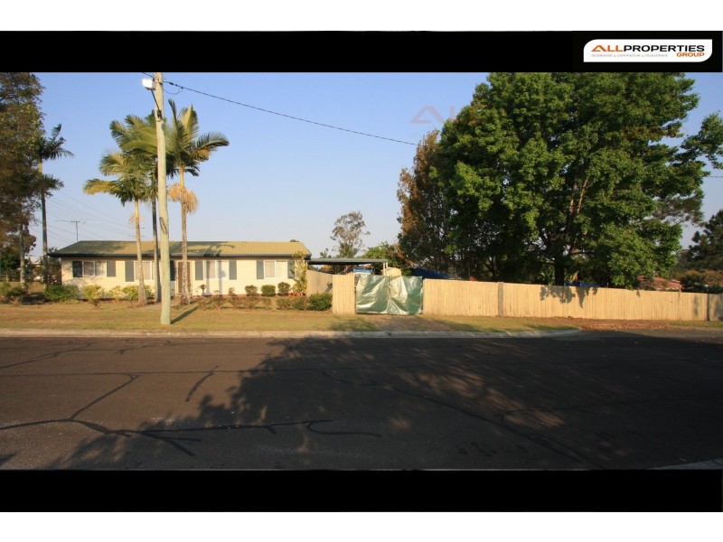 24 Strathallen Drive, Boronia Heights QLD 4124