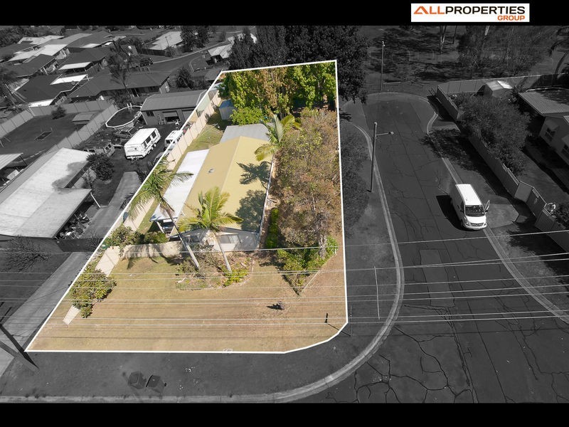 24 Strathallen Drive, Boronia Heights QLD 4124