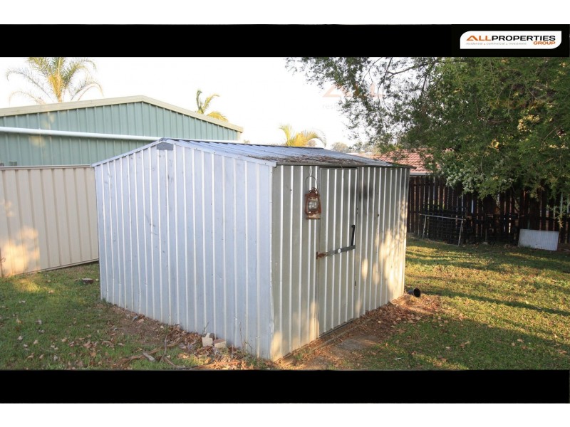 24 Strathallen Drive, Boronia Heights QLD 4124