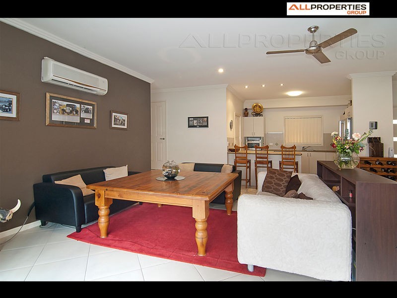 76 Sanctuary Drive, Forest Lake QLD 4078