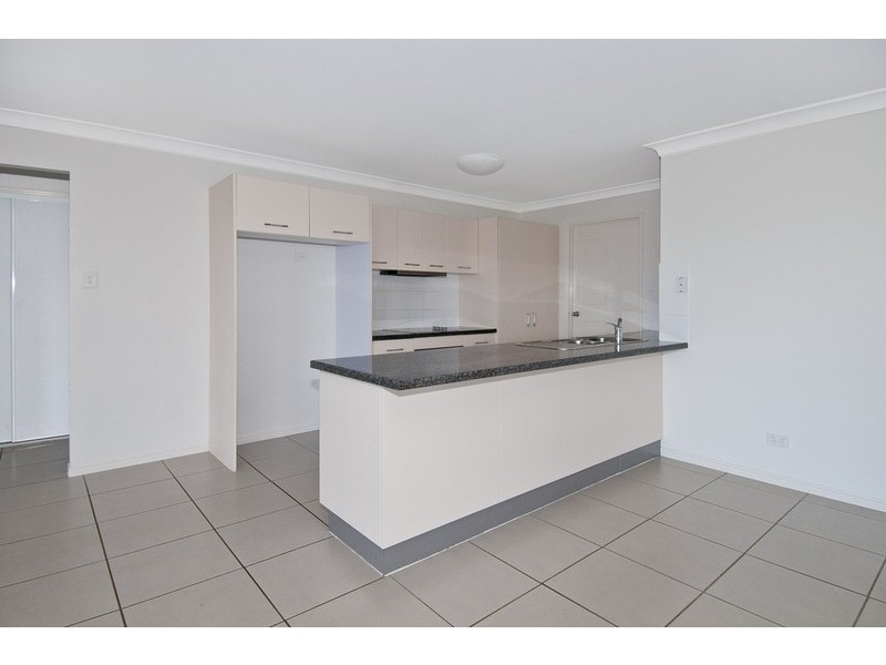 19 Nicole Place, Yamanto QLD 4305