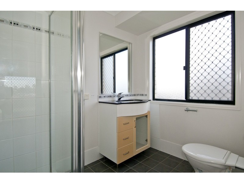 19 Nicole Place, Yamanto QLD 4305