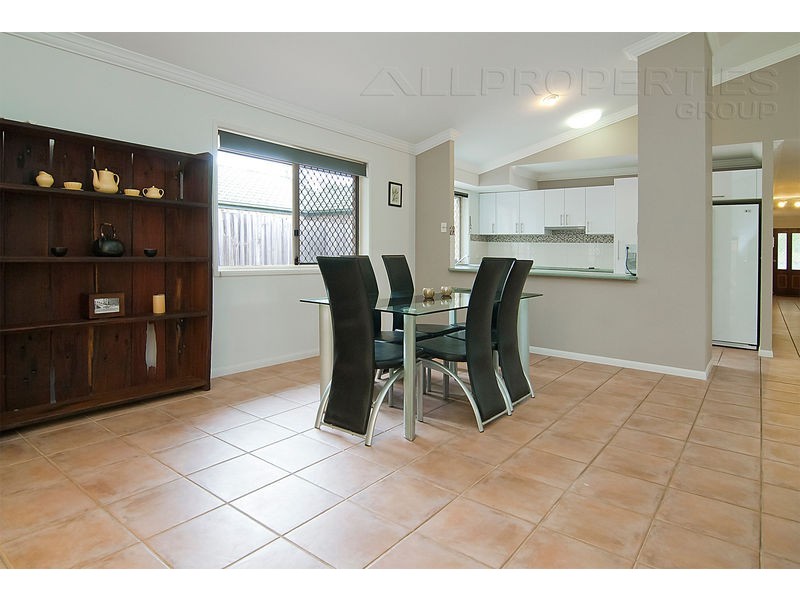 45 Glasshouse Crescent, Forest Lake QLD 4078