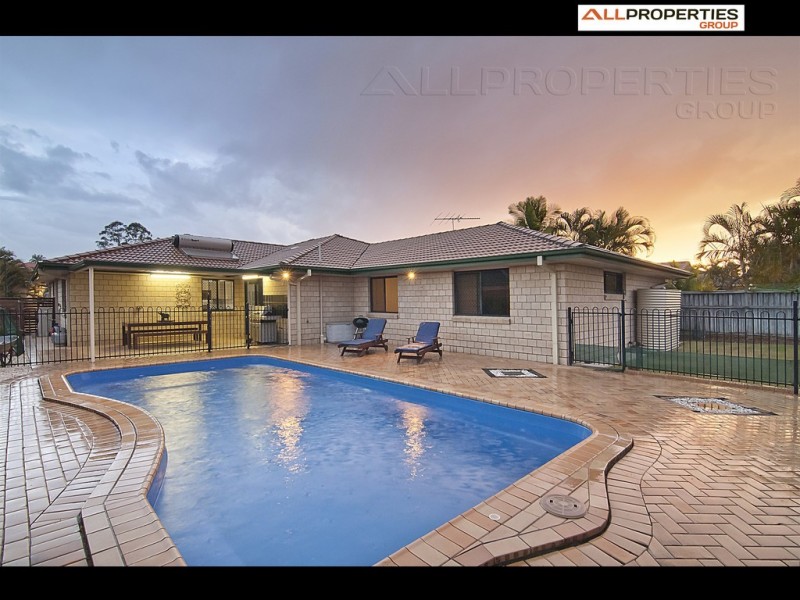 17 Lotusbird Pl, Calamvale QLD 4116