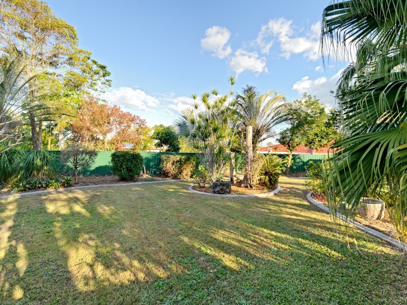 171 EMERALD DRIVE, Regents Park QLD 4118