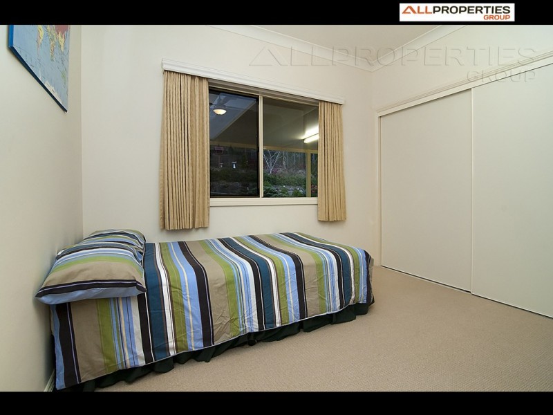 85 Lady Penrhyn Court, Mundoolun QLD 4285