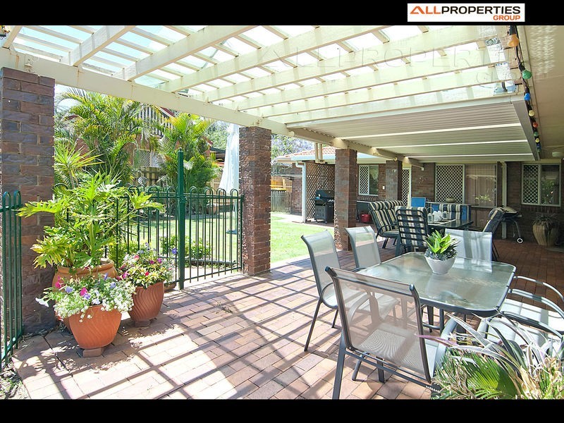 12 Tarragon Place, Forest Lake QLD 4078