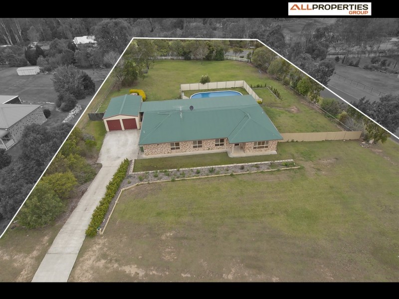 3 Redan Court, Greenbank QLD 4124