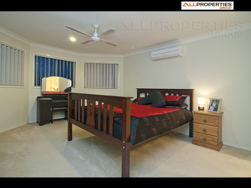 89 Ulinga Cres, Parkinson QLD 4115