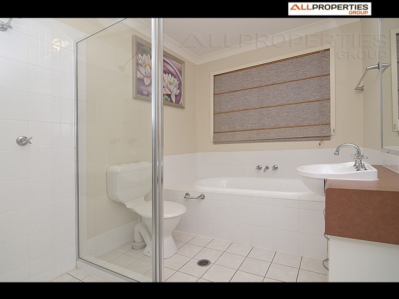 89 Ulinga Cres, Parkinson QLD 4115