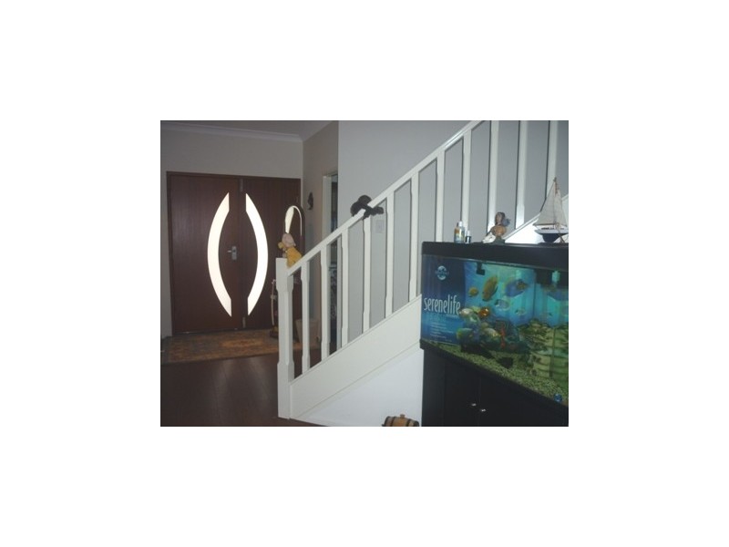 6 Chams Court, Marsden QLD 4132