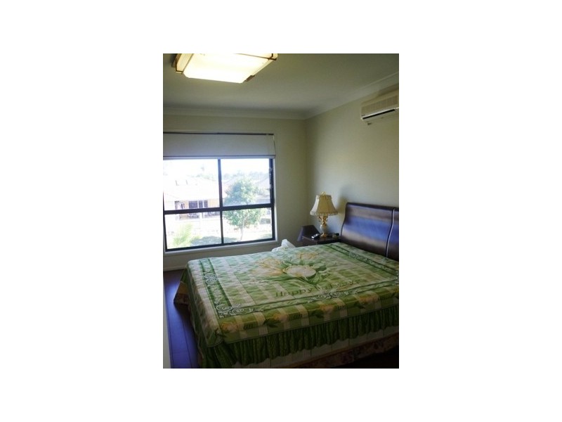 6 Chams Court, Marsden QLD 4132