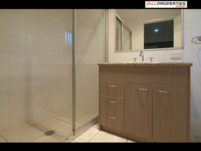 7 Pebbles Court, Berrinba QLD 4117