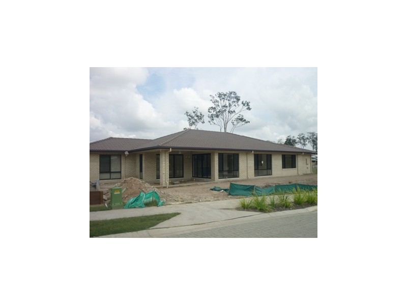 1 Ravensbourne Circuit, Waterford QLD 4133