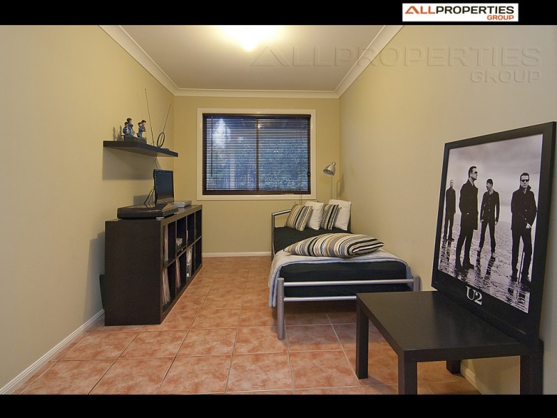 19 Kondalilla Parade, Forest Lake QLD 4078