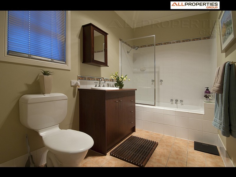 19 Kondalilla Parade, Forest Lake QLD 4078