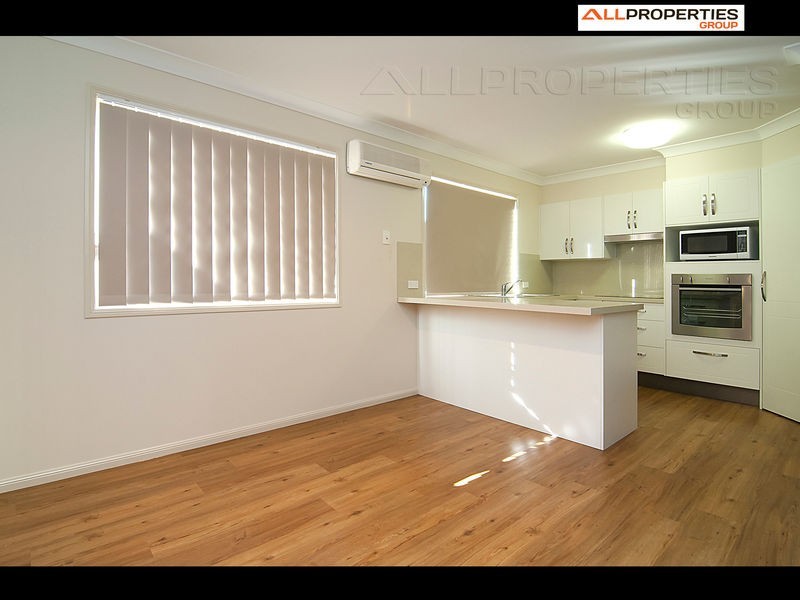 26 Como Place, Parkinson QLD 4115