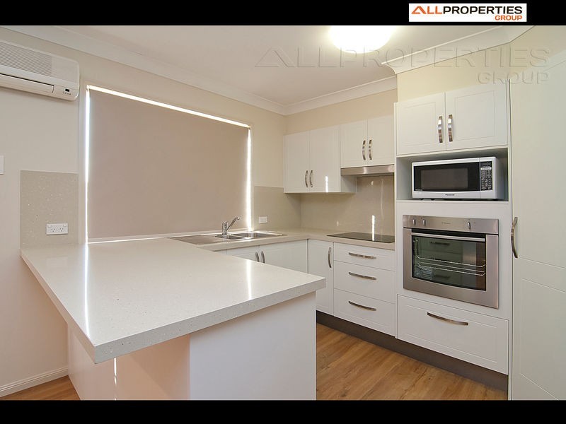 26 Como Place, Parkinson QLD 4115