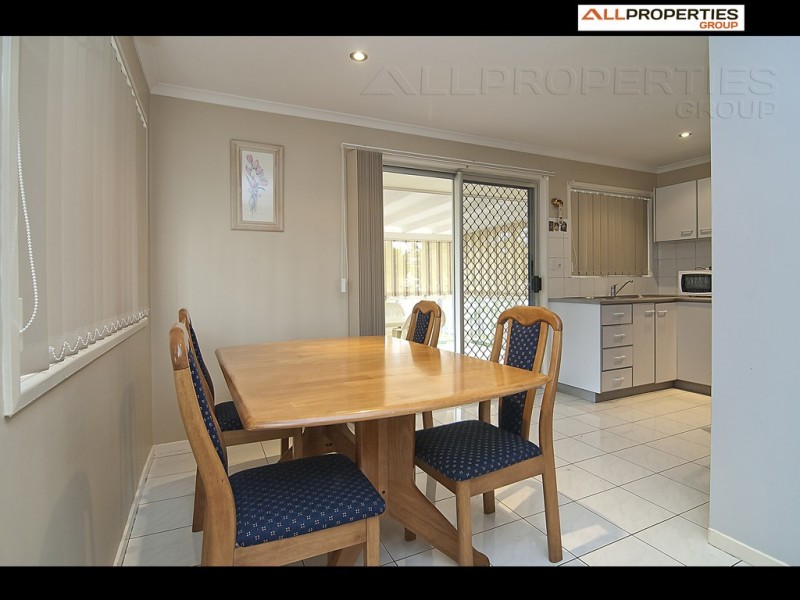 84 Southampton Rd, Carole Park QLD 4300