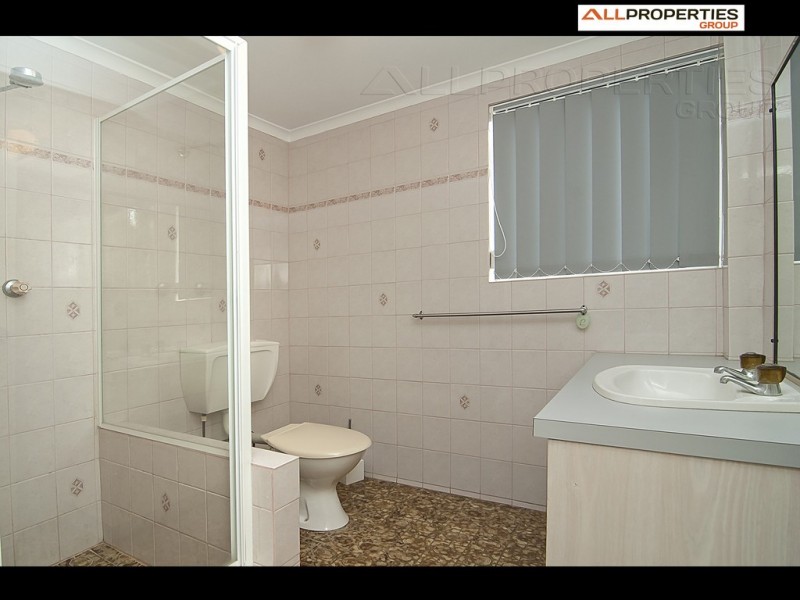 84 Southampton Rd, Carole Park QLD 4300