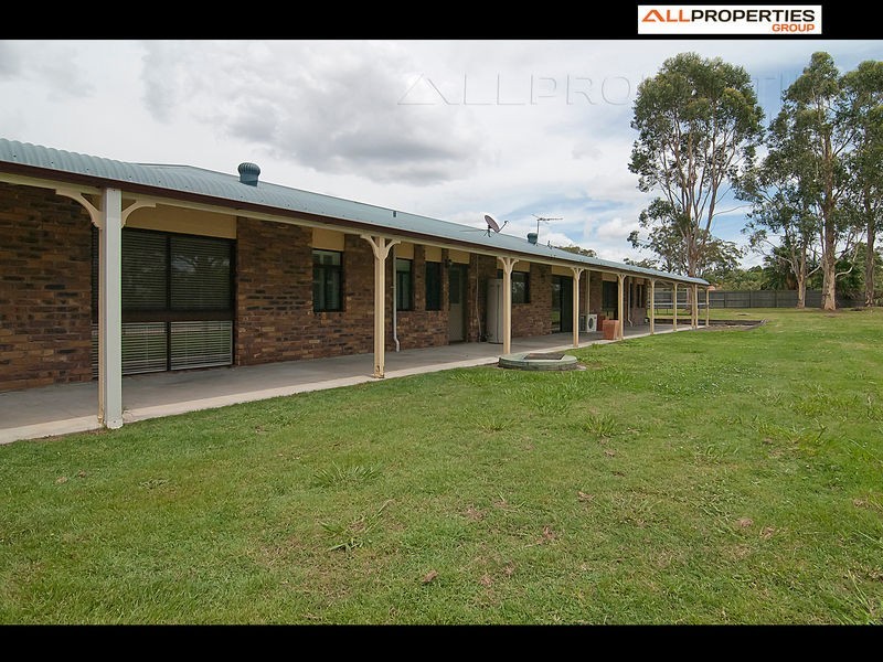 6 Staff Place, Forestdale QLD 4118