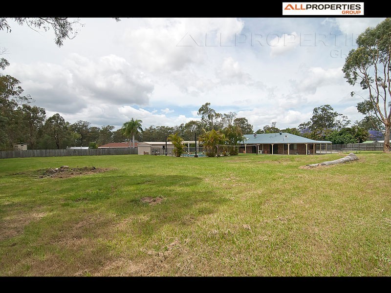 6 Staff Place, Forestdale QLD 4118