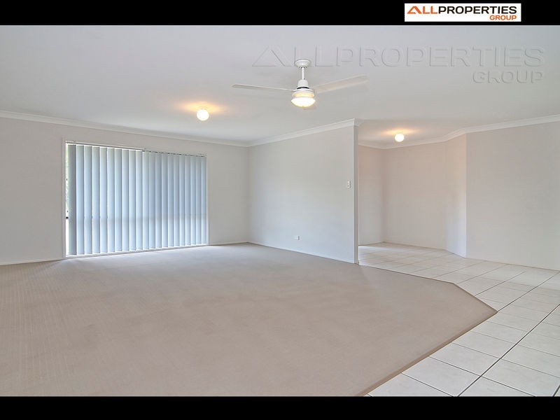 8 Juniper St, Heathwood QLD 4110