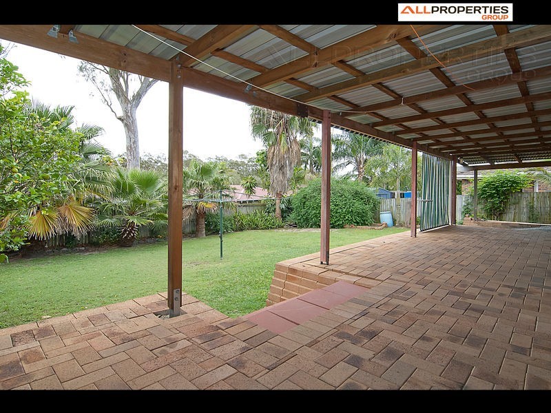 6 BILLABONG CT, Regents Park QLD 4118
