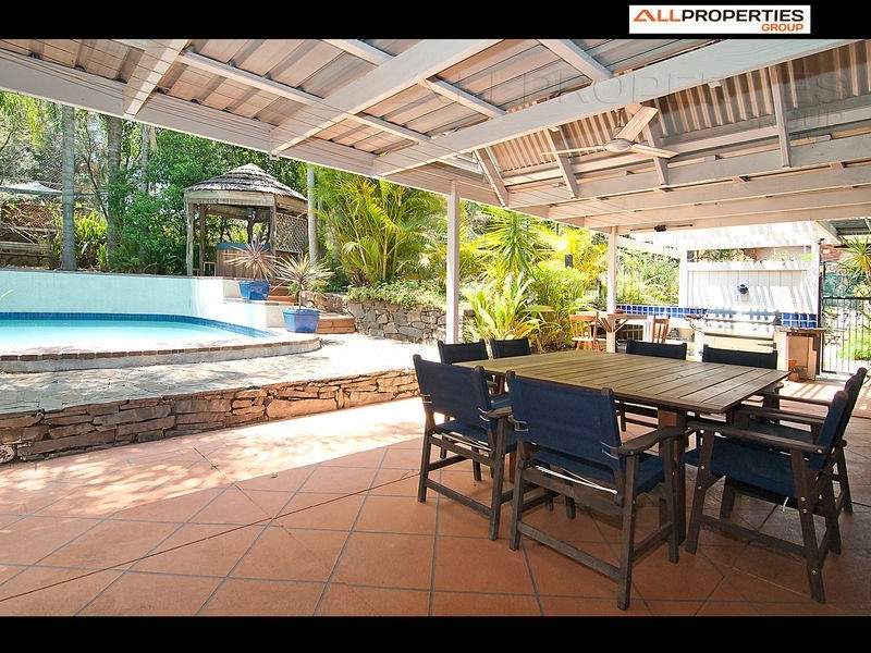 219 Forestdale Drive, Forestdale QLD 4118