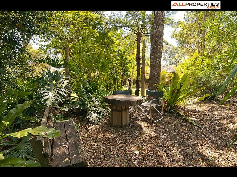 219 Forestdale Drive, Forestdale QLD 4118